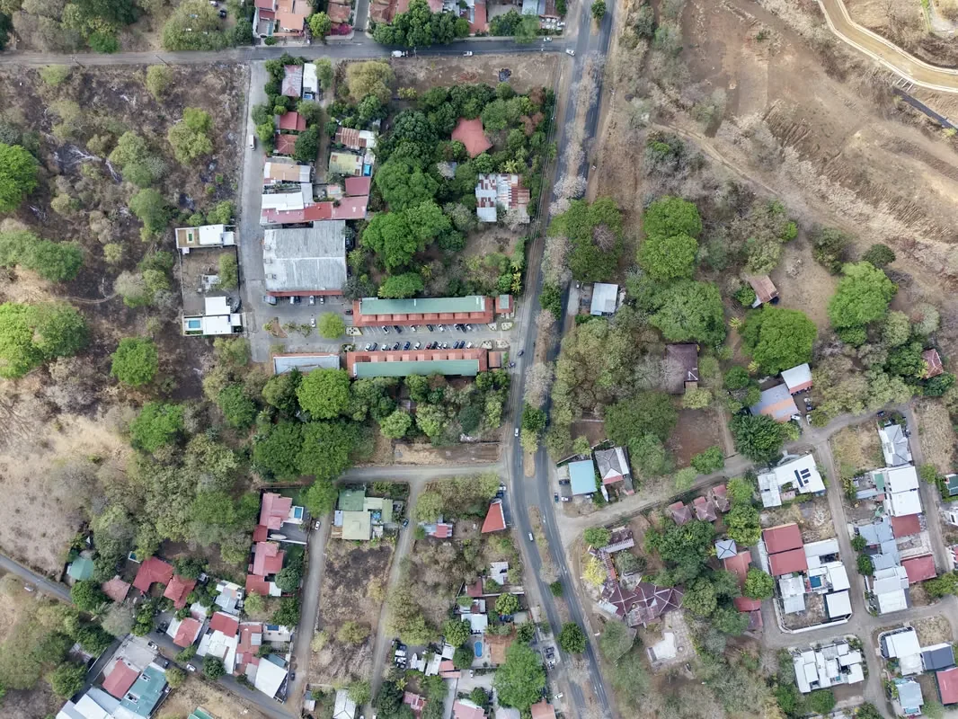 Take advantage of this outstanding investment opportunity in the heart of Playas del Coco. This 661.27 m² lot is strategically located on the main road, offering excellent visibility ..., photo 6