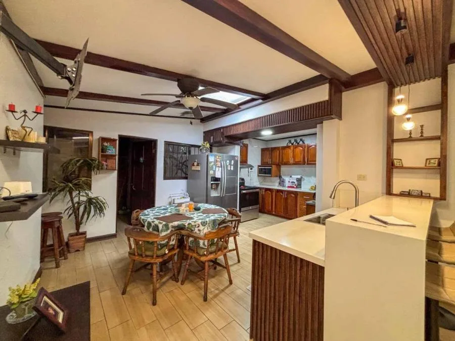 Venta de casa en Sabanilla, Montes de Oca $199,000 #FQ001 - Venta en San Pedro, photo 6