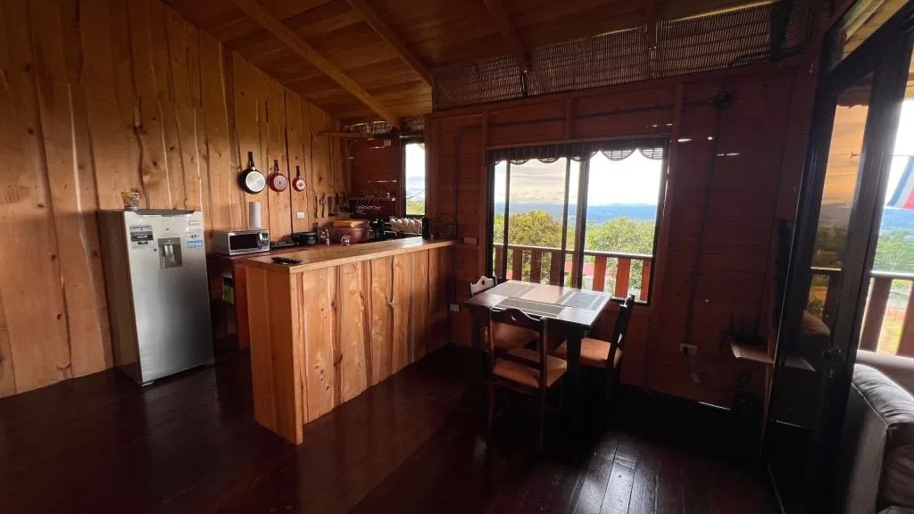 VENTA DE CABAÑA DE MONTAÑA EN MIRAVALLES, PEREZ ZELEDON: VISTA PANORAMICA Y POTENCIAL AIRBNB - Venta en Pérez Zeledón, photo 7