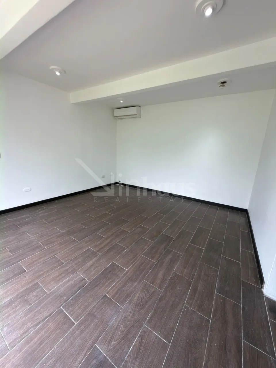 Alquiler de casa independiente en Piedades de Santa Ana Incluye línea blanca, photo 8