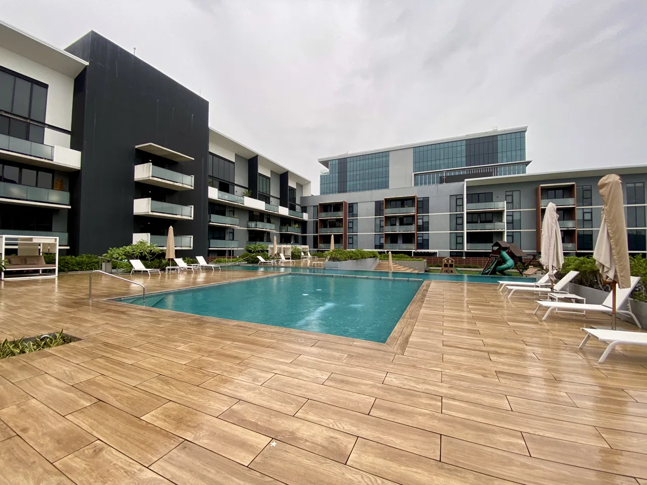 ALQUILER DE APARTAMENTO EN ESCAZÚ VILLAGE