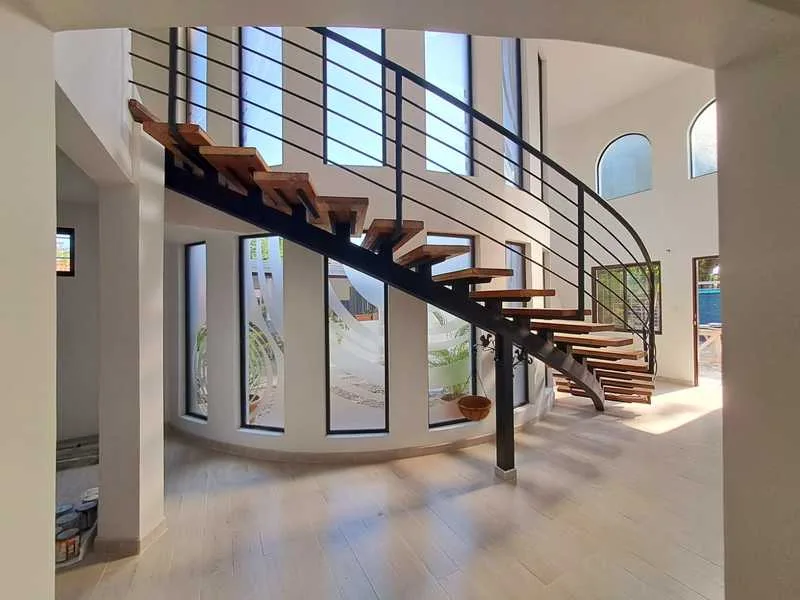 5 Bed Single Family Homes For Sale in Samara, photo 6