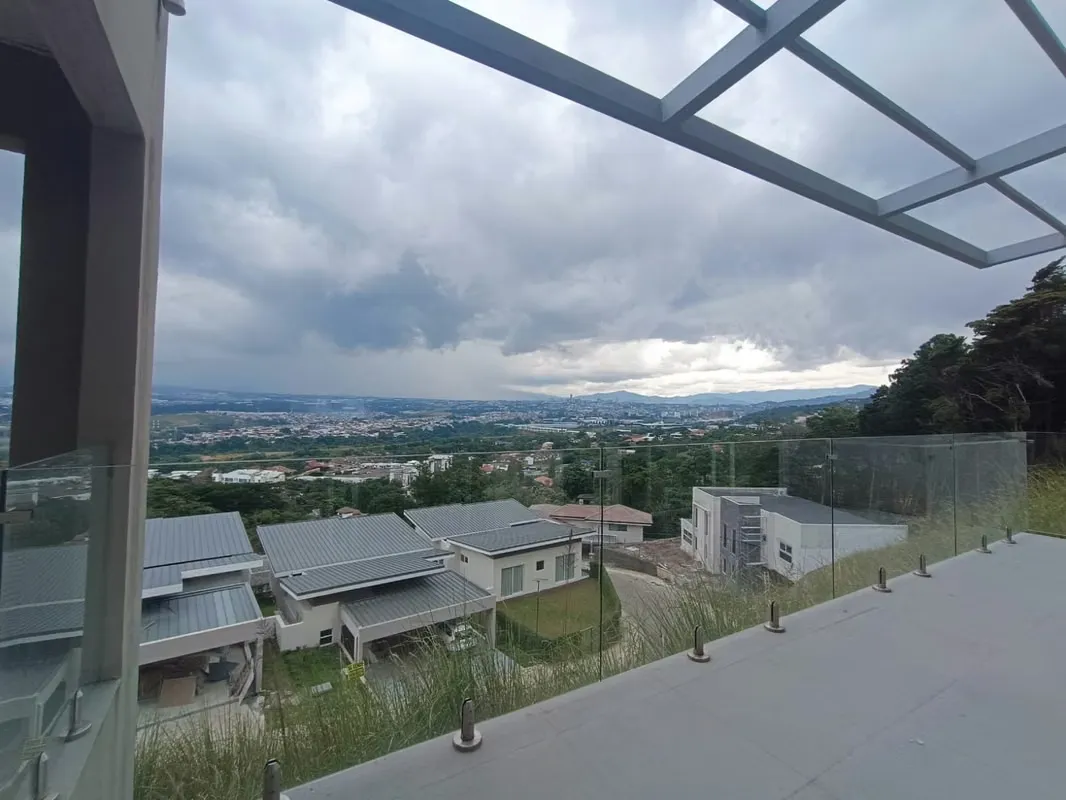 Ven a conocer Apartamento en Condominio de Torres, con excelentes acabados, amenidades de lujo, ...