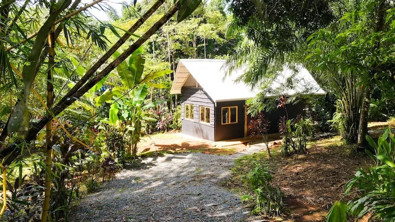 House and Guest House with Creek Access – 3.8 Acres, photo 24