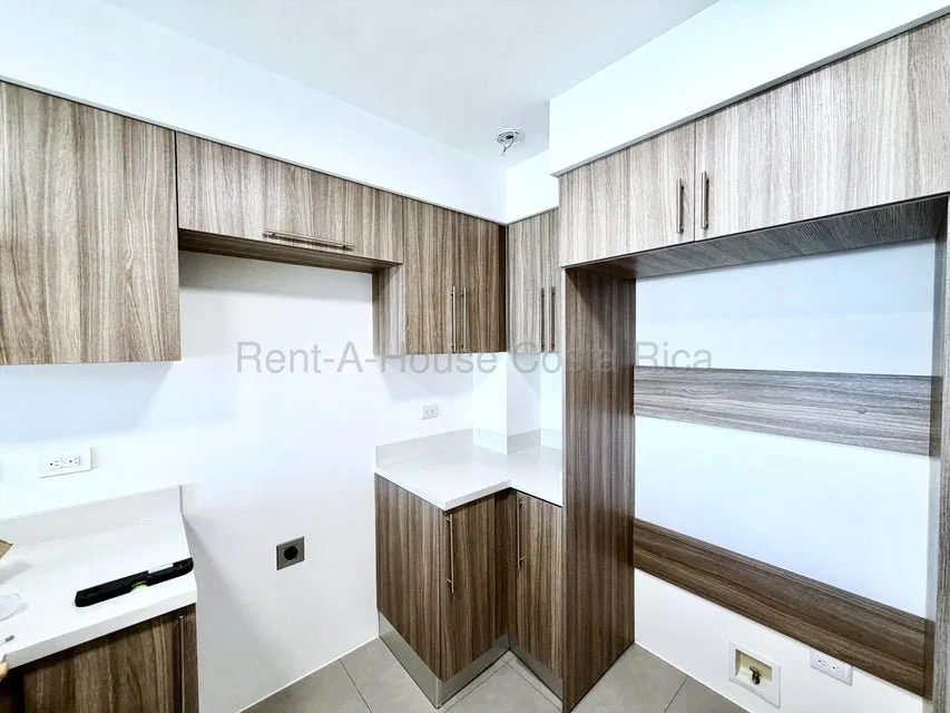 Se alquila apartamento en San Pablo Heredia 27-260 - Alquiler / Renta en San Pablo, photo 3
