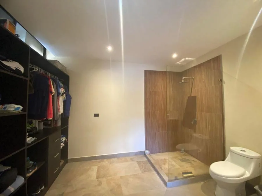 Casa en Venta cerca del Centro Ubicada en Mora, Colon - Venta en Mora, photo 7