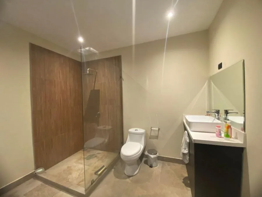 Casa en Venta cerca del Centro Ubicada en Mora, Colon - Venta en Mora, photo 8