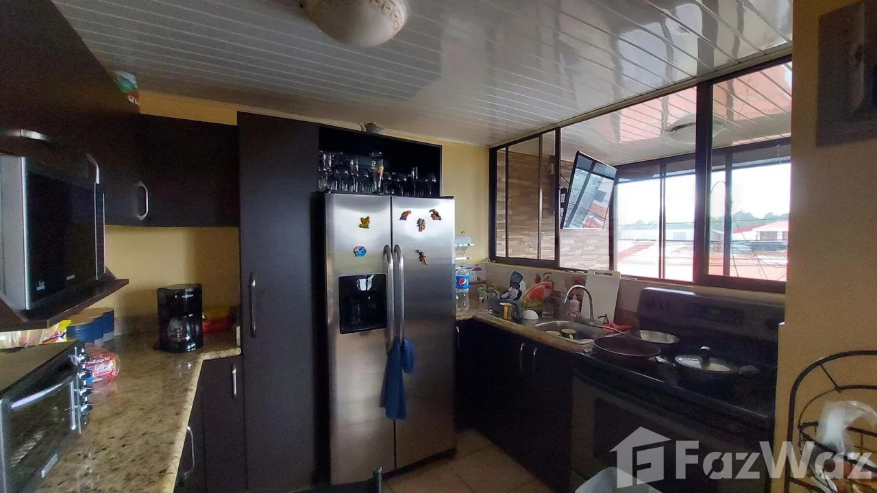 5 Bedroom House for Sale at Goicochea for $128,000, photo 11