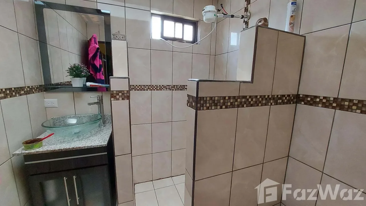 5 Bedroom House for Sale at Goicochea for $128,000, photo 14