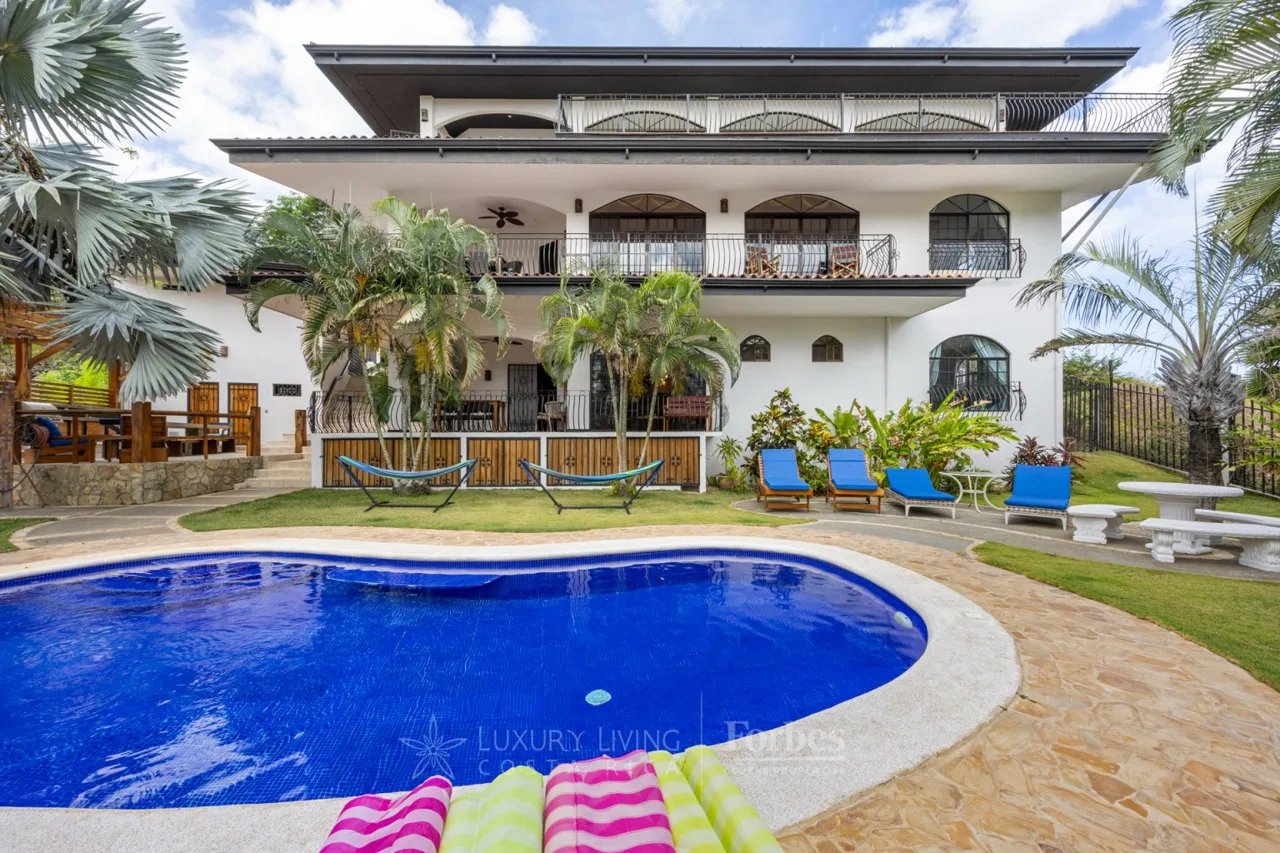 21115N - Casa de Lujo de 3 niveles con vista al mar, Flamingo Guanacaste