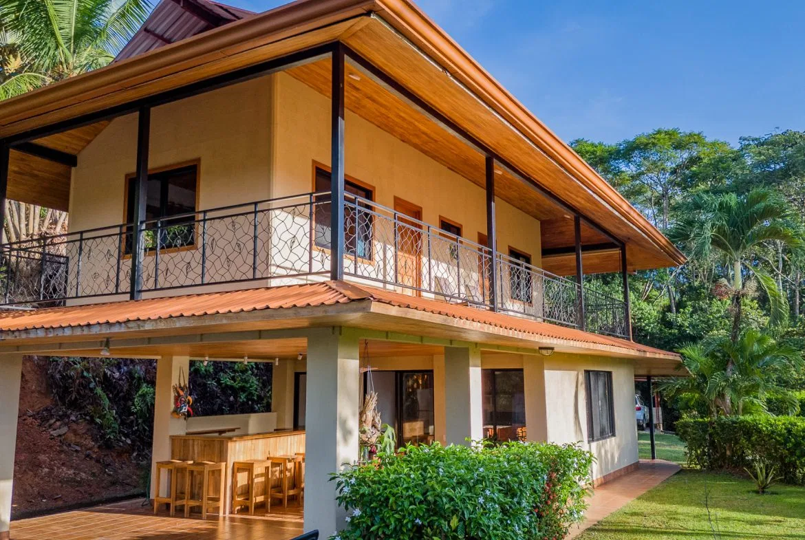 TWO FLOOR PROPERTY WITH LANDSCAPING VIEWS, IN TORTUGA ABAJO – 0.7 ACRES, photo 2