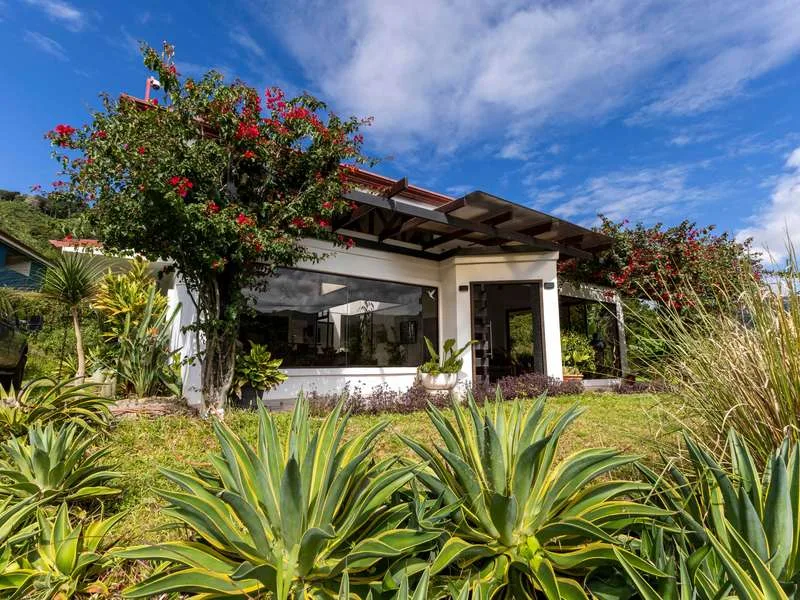 3 Bed Single Family Homes For Sale in Dota