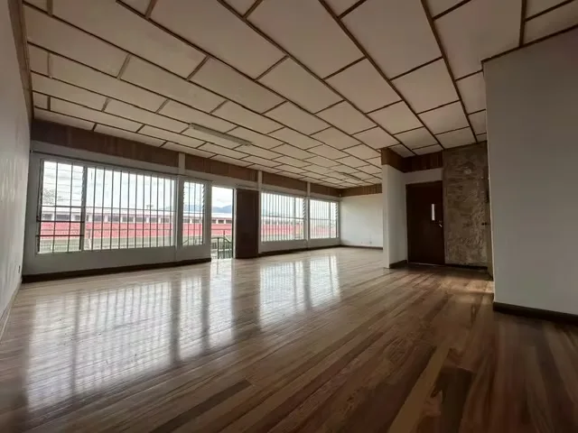 Esta hermosa casa con apartamento incluido en Barrio La Granja, San Pedro, Montes de Oca abarca 846 m2 de terreno con un frente de 37m2., photo 4