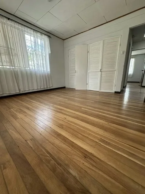 Esta hermosa casa con apartamento incluido en Barrio La Granja, San Pedro, Montes de Oca abarca 846 m2 de terreno con un frente de 37m2., photo 9