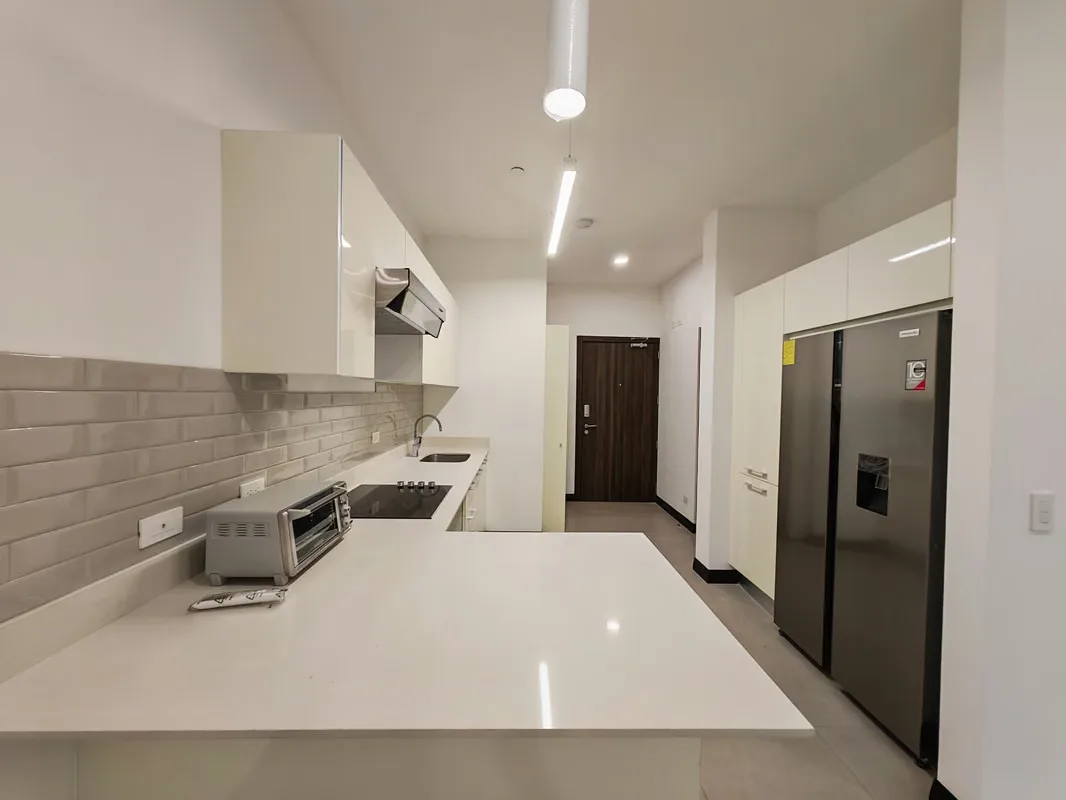 ALQUILER DE APARTAMENTO TIPO ESTUDIO CON LÍNEA BLANCA, URBAN FLATS, SANTA ANA, photo 7