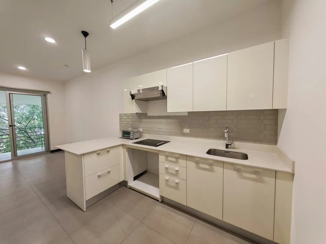 ALQUILER DE APARTAMENTO TIPO ESTUDIO CON LÍNEA BLANCA, URBAN FLATS, SANTA ANA, photo 9