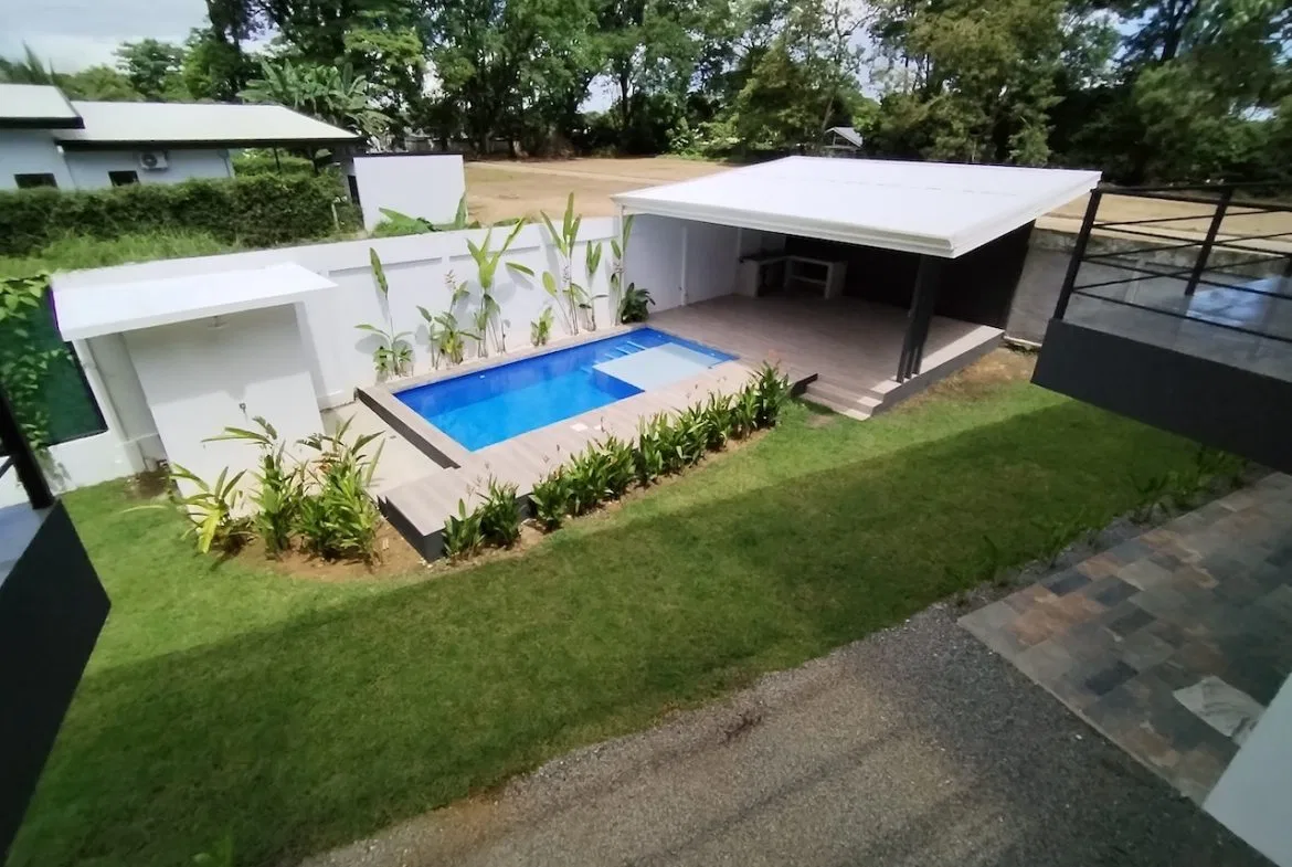 NEW FOUR – PLEX INVESTMENT IN UVITA, photo 24