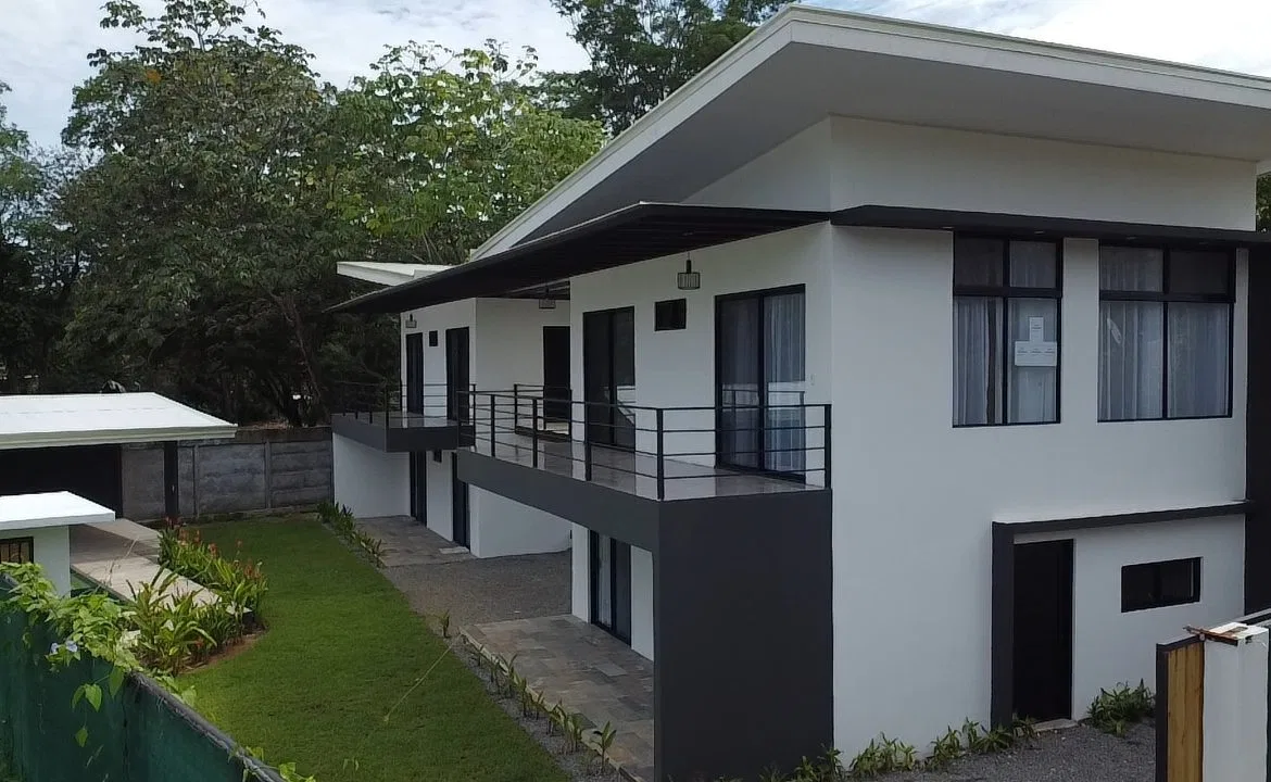 NEW FOUR – PLEX INVESTMENT IN UVITA, photo 10