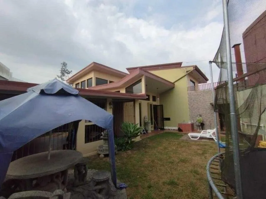 Casa en Venta en Goicoechea, San José. RAH 23-2939 - Venta en Goicoechea, photo 10