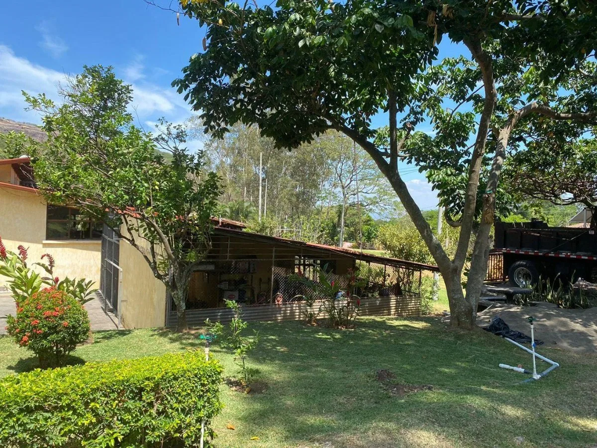 Venta de terreno de 8.797 m² con potencial de desarrollo en Santa Ana #26-388 GS - Venta en Santa Ana