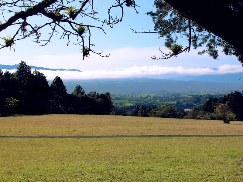 Land For Sale in San Isidro, photo 2