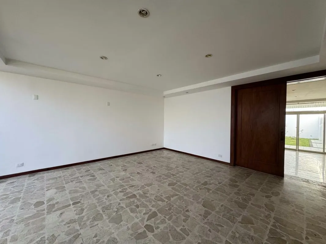 House for rent in Rohrmoser., photo 3
