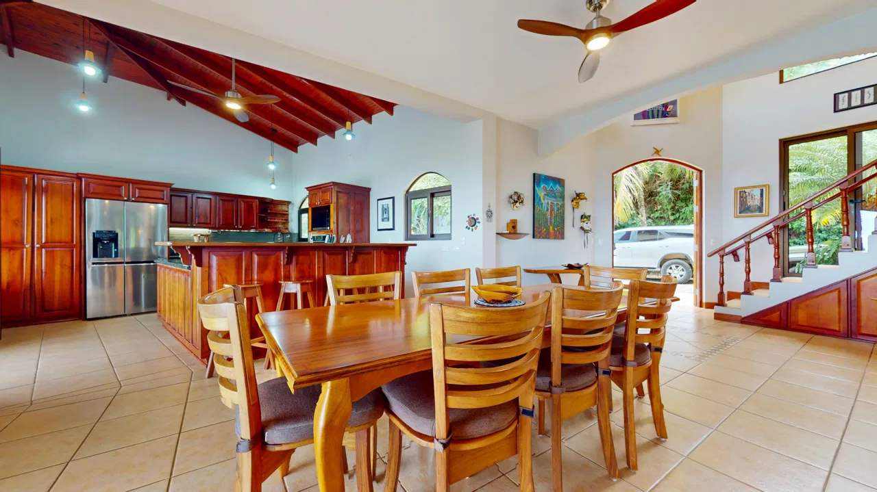 ELEGANT RESIDENCE WITH OCEAN AND SUNSET VIEWS IN THE EXCLUSIVE PHASE 5 OF OJOCHAL – 1.67 ACRES, photo 9