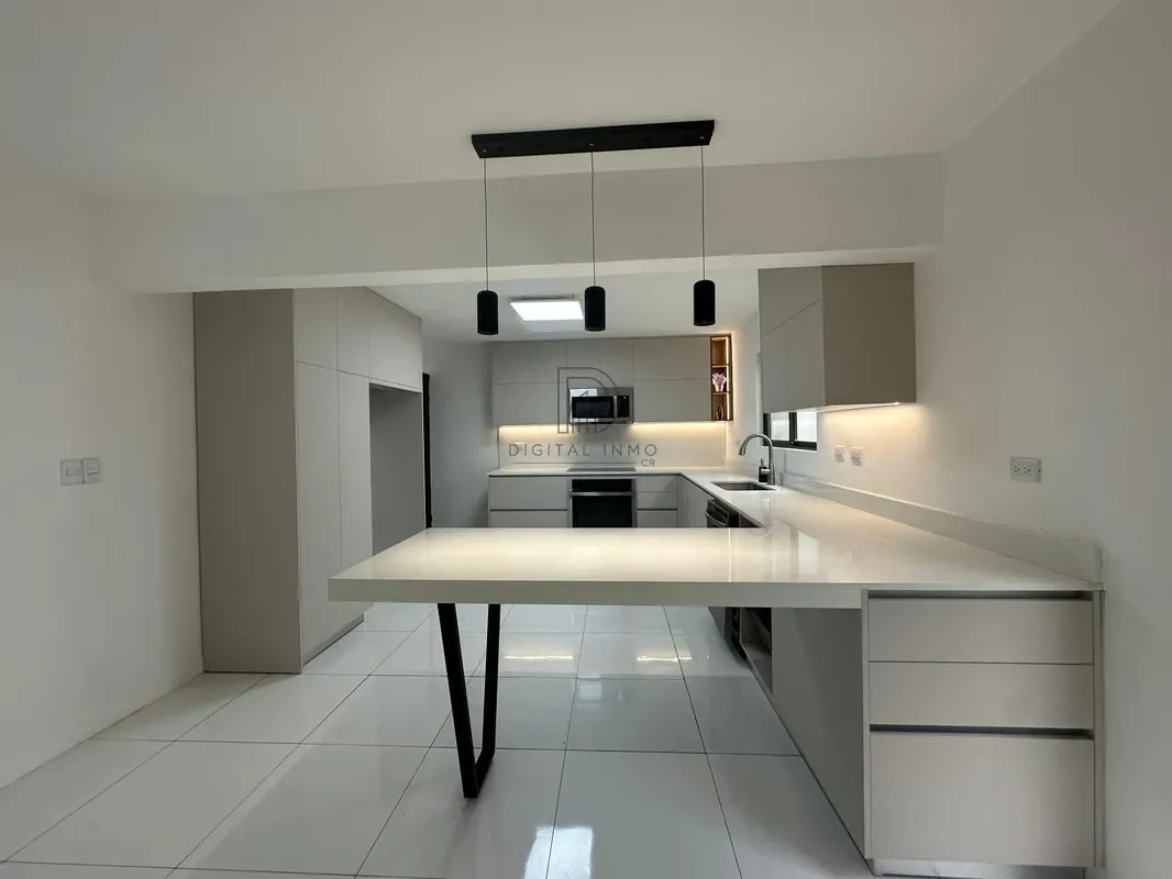Remodeled 4-Bedroom Home for Sale in Balcones de la Ribera, Belén | Large Lot | $365,000, photo 3