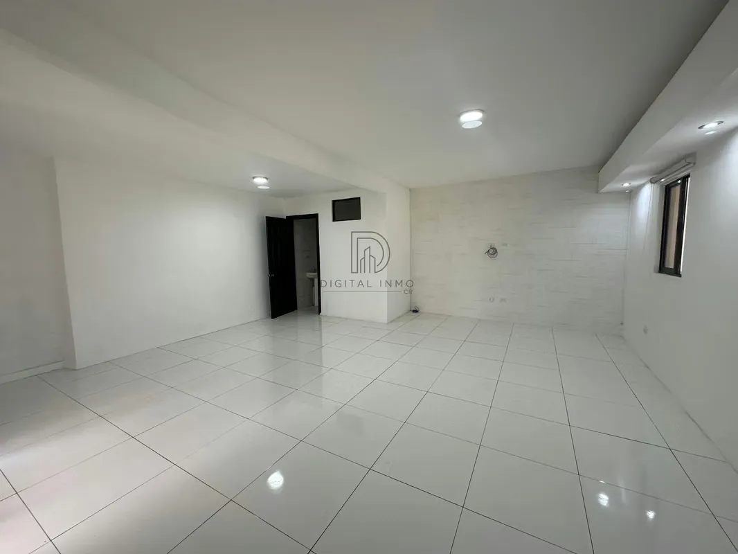 Remodeled 4-Bedroom Home for Sale in Balcones de la Ribera, Belén | Large Lot | $365,000, photo 7