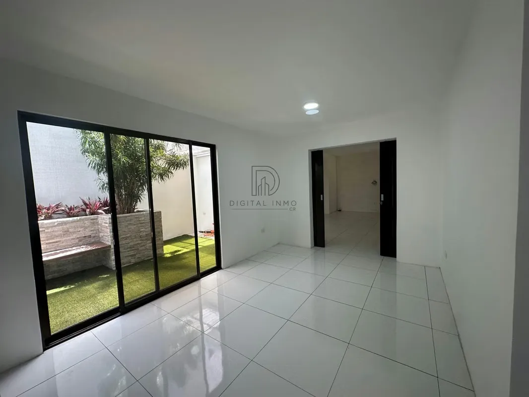 Remodeled 4-Bedroom Home for Sale in Balcones de la Ribera, Belén | Large Lot | $365,000, photo 9