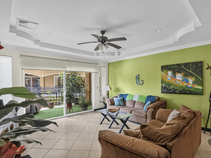 3 Bed Condo For Sale in Herradura, photo 11