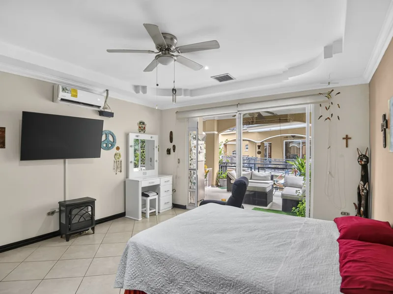 3 Bed Condo For Sale in Herradura, photo 13