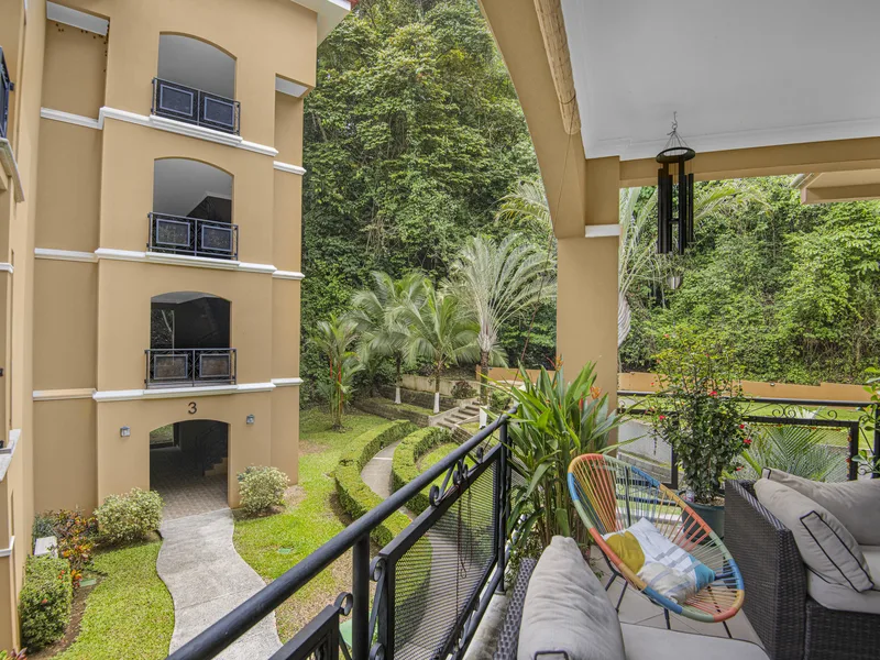3 Bed Condo For Sale in Herradura, photo 4