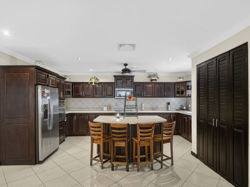 3 Bed Condo For Sale in Herradura, photo 6