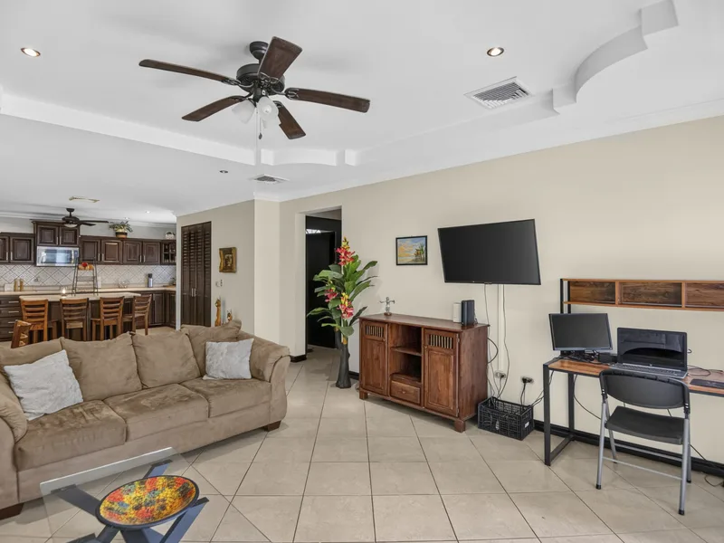 3 Bed Condo For Sale in Herradura, photo 10