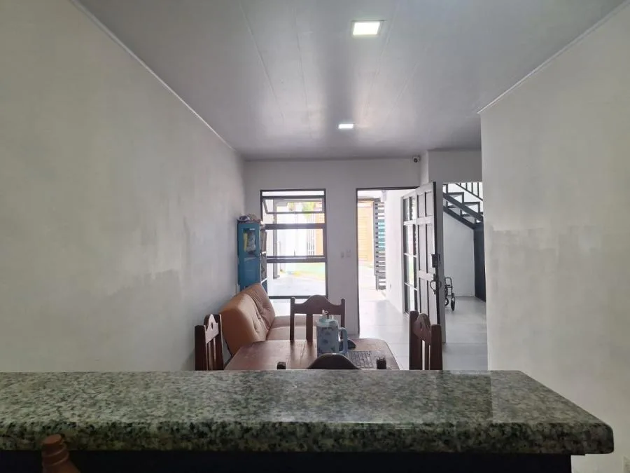 Venta de casa con cuatro habitaciones en zona residencial de Sabanilla, Montes de Oca #JE005 - Venta en Sabanilla, photo 3