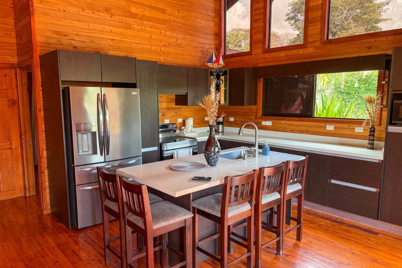 PROPERTY WITH A GUEST HOUSE IN THE MIDDLE OF BAHIA BALLENA – 0.12 ACRES, photo 13