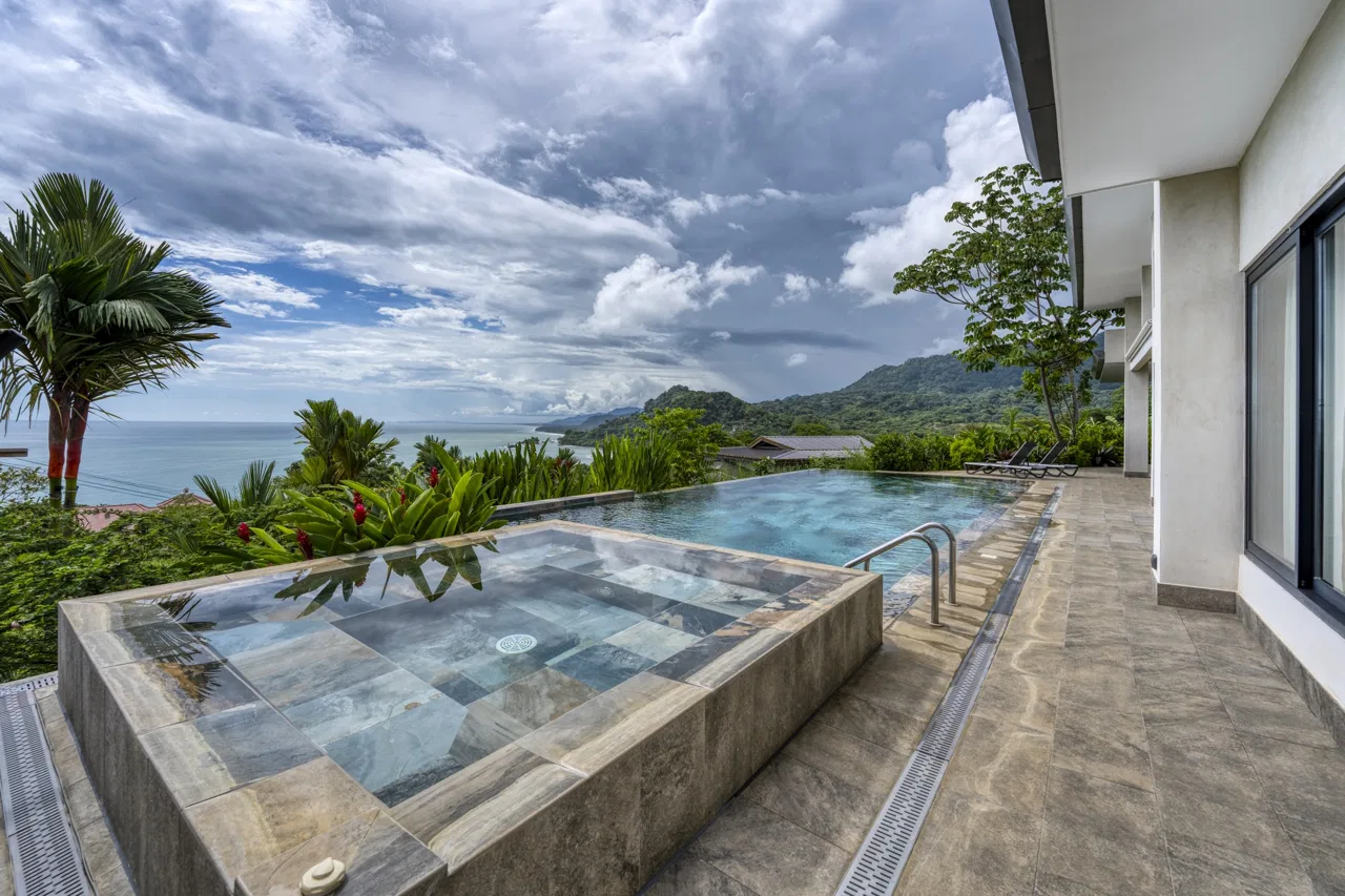 LUXURY RESIDENCE WITH INFINITY POOL AND OCEAN VIEW, IN DOMINICALITO, photo 21