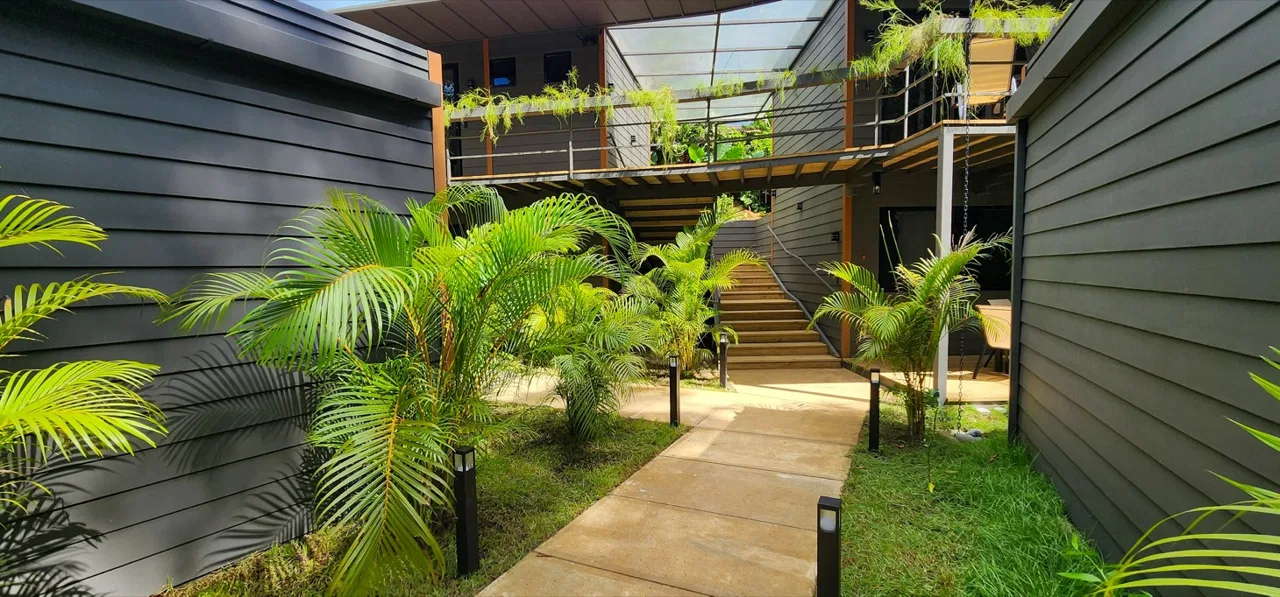 BRAND-NEW SMALL BOUTIQUE HOTEL FOR SALE IN THE HEART OF OJOCHAL, COSTA RICA – 0.6 ACRES, photo 5