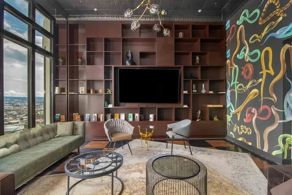 Con 50 m² de construcción, esta propiedad ofrece una experiencia de vida contemporánea con abundante luz natural y agradables vistas panorámicas de la ciudad., photo 5