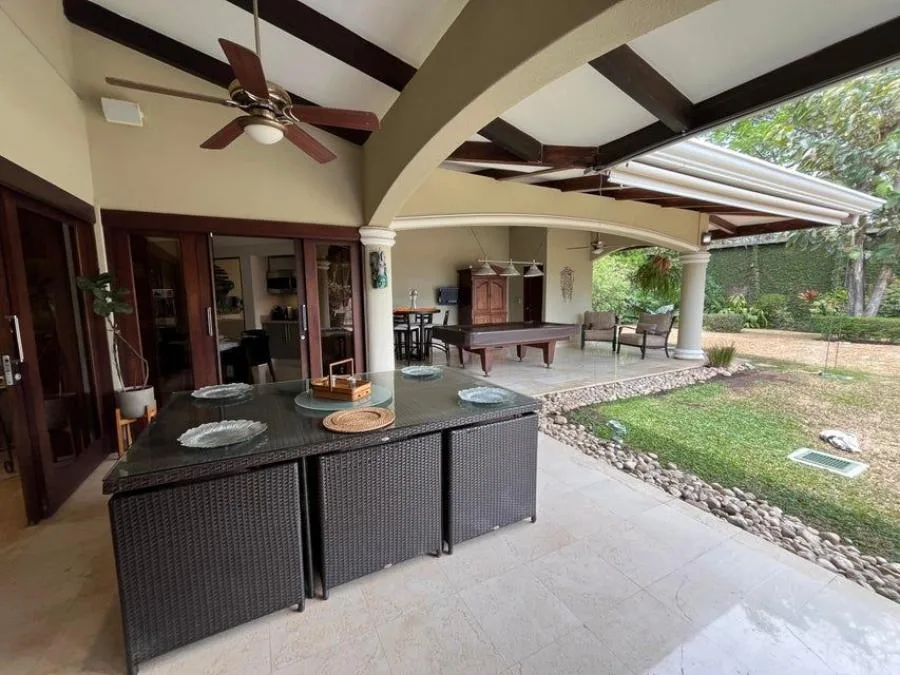 VENTA DE ESPECTACULAR CASA EN CONDOMINIO  EN SANTA ANA PBR - Venta en Santa Ana, photo 8