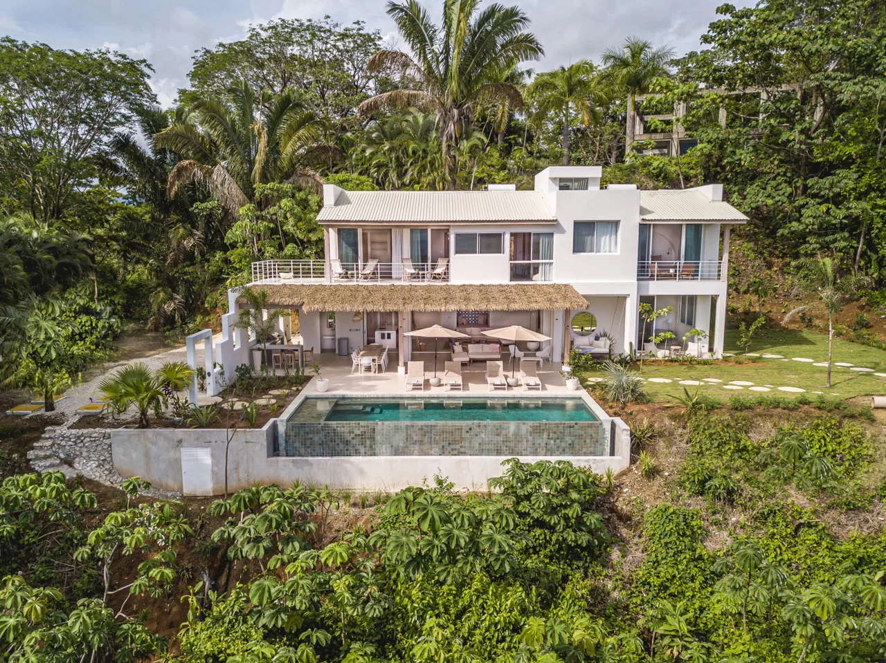 LUXURY VILLA Casa NIri | Your Dream Retreat in Samara Beach