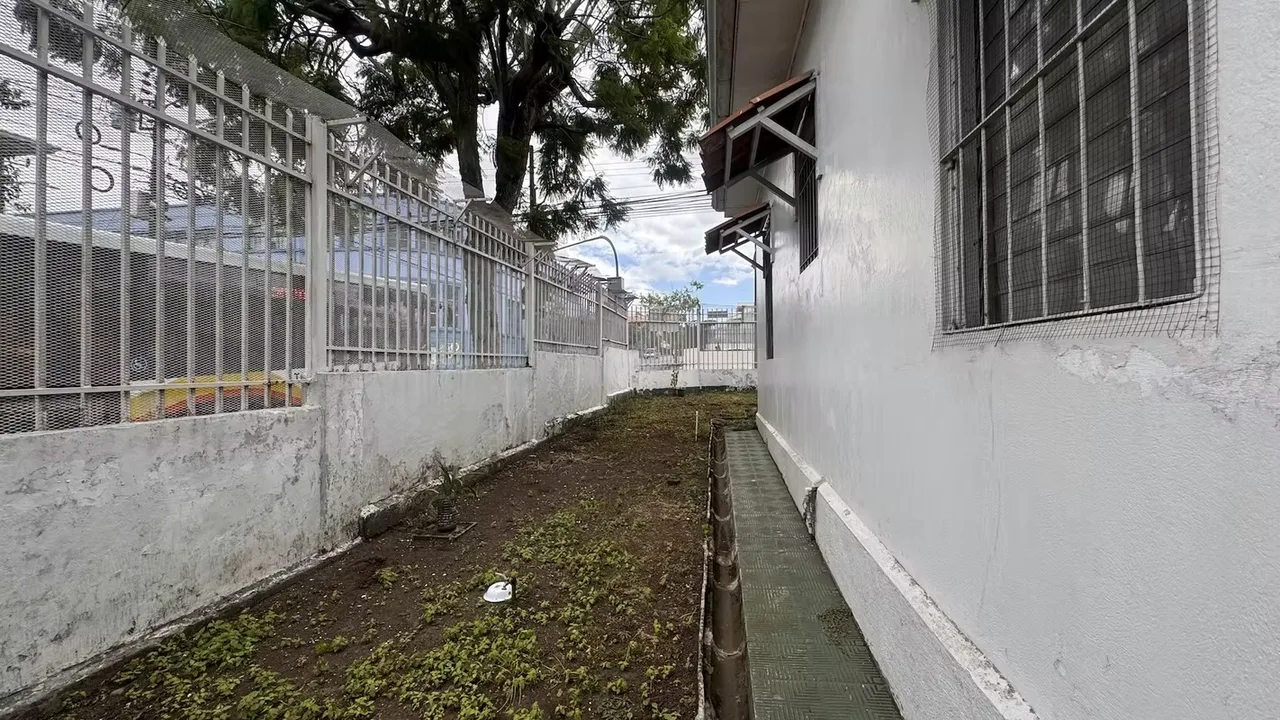 Mixed-Use Property for Sale Near the National Children's Hospital, San José (AD), photo 2