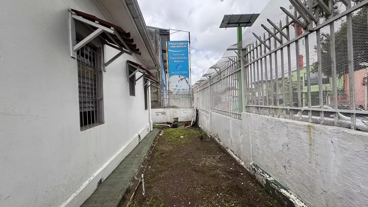 Mixed-Use Property for Sale Near the National Children's Hospital, San José (AD), photo 5