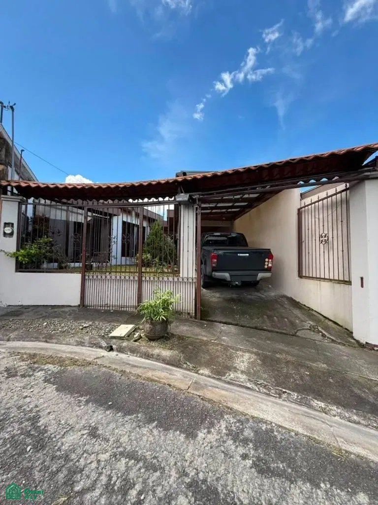 Torre Luna, Turrialba, Cartago 30501