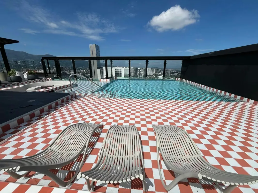 Este moderno apartamento, ubicado en el piso 23 de una nueva torre en Rohrmoser, ofrece vistas espectaculares y una ubicación privilegiada. El inmueble, ideal para una o dos personas, ..., photo 11