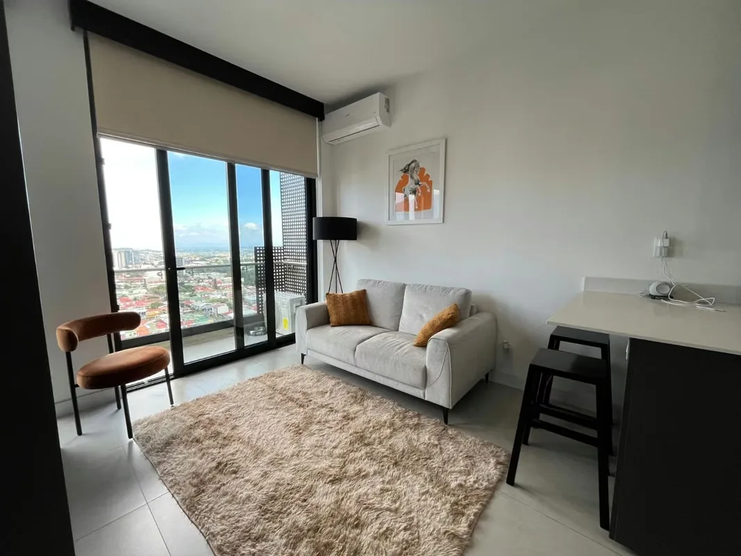 Este moderno apartamento, ubicado en el piso 23 de una nueva torre en Rohrmoser, ofrece vistas espectaculares y una ubicación privilegiada. El inmueble, ideal para una o dos personas, ..., photo 4