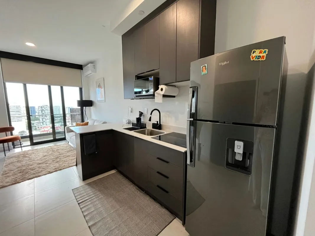 Este moderno apartamento, ubicado en el piso 23 de una nueva torre en Rohrmoser, ofrece vistas espectaculares y una ubicación privilegiada. El inmueble, ideal para una o dos personas, ..., photo 8