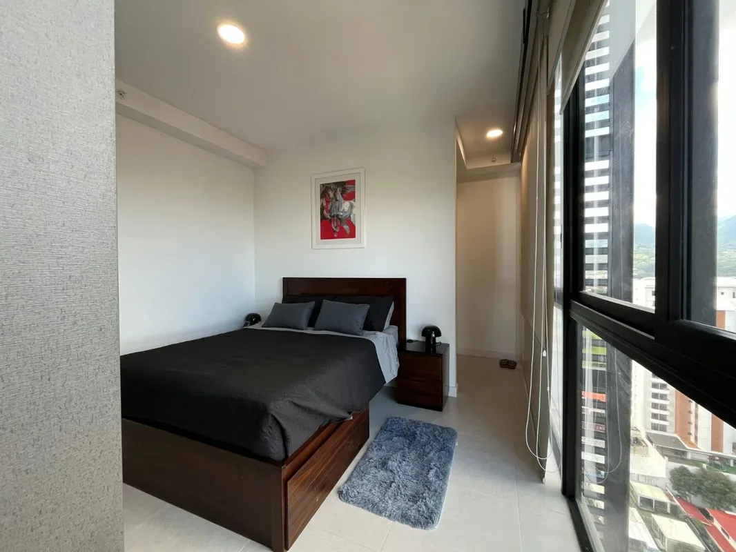 Este moderno apartamento, ubicado en el piso 23 de una nueva torre en Rohrmoser, ofrece vistas espectaculares y una ubicación privilegiada. El inmueble, ideal para una o dos personas, ..., photo 9