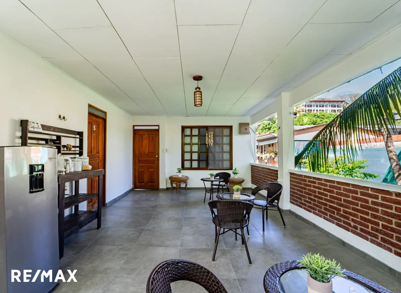 REDUCED – Boutique Vacation Rental Investment in Downtown Samara, photo 14